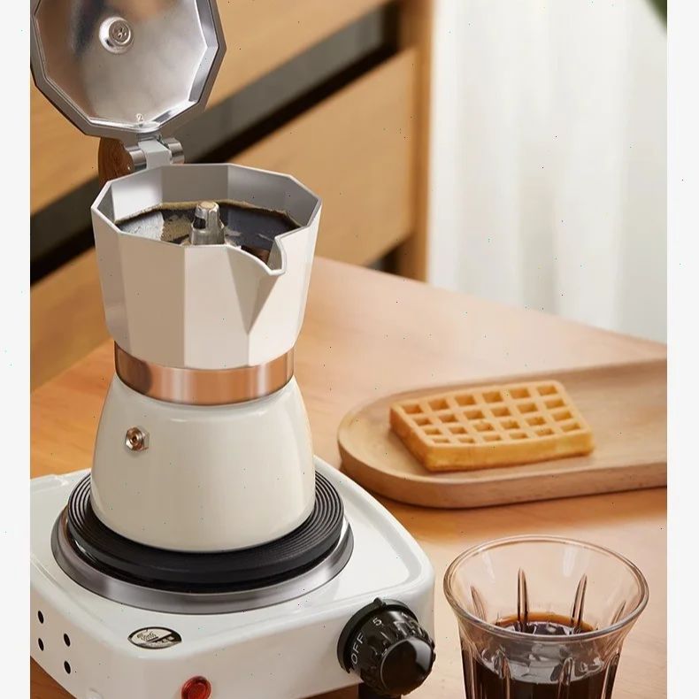 Coffee Equipment Pour Over - Caffettiera Moka a fondo tondo Valvola