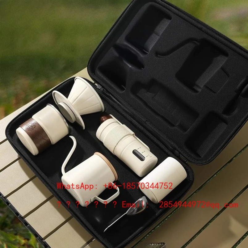 Set per Caffè Macinato a Mano  - Coffee Equipment For Camping recensione e prezzo