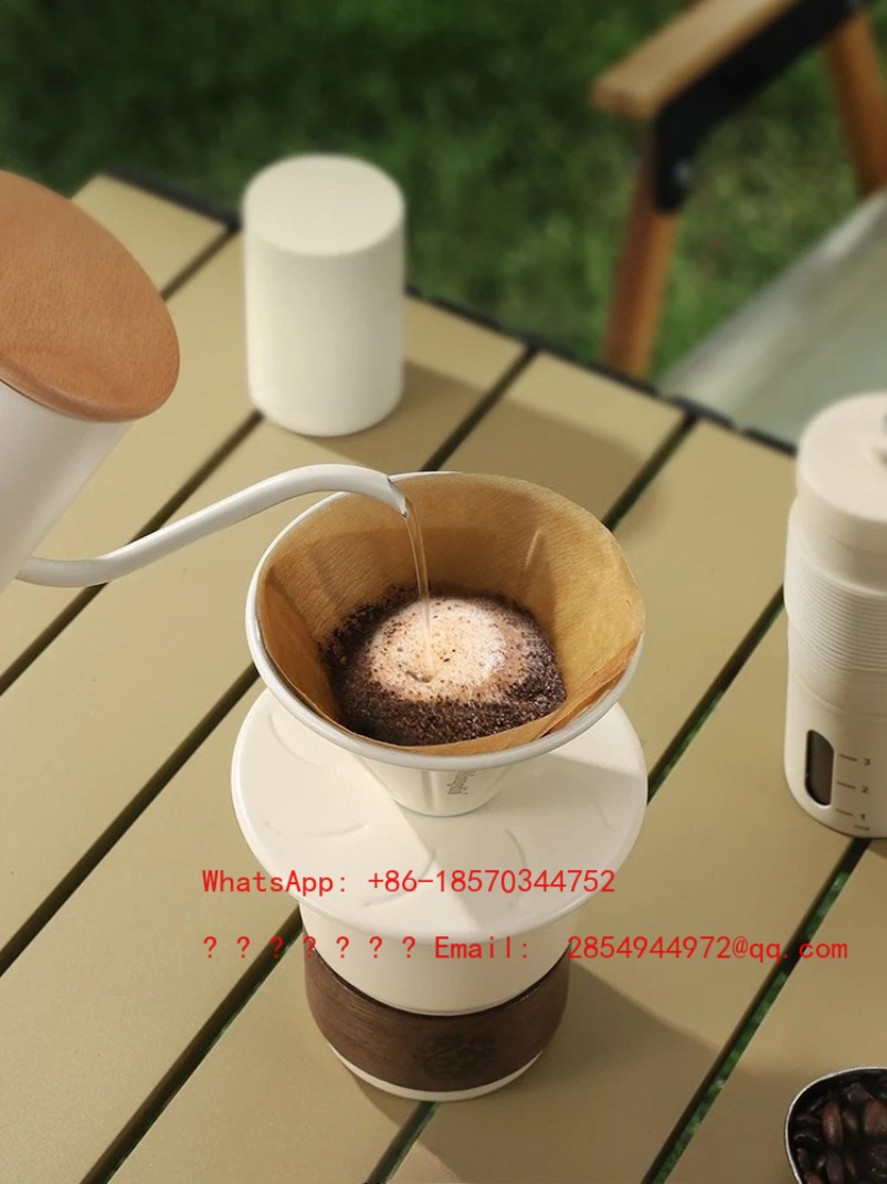 Set per Caffè Macinato a Mano  - Coffee Equipment For Camping recensione e prezzo